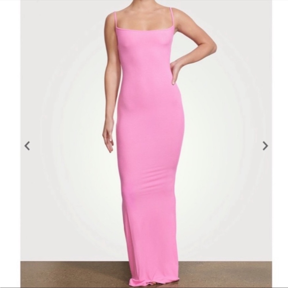 New SKIMS SOFT LOUNGE LONG SLIP DRESS - Bubble gum
